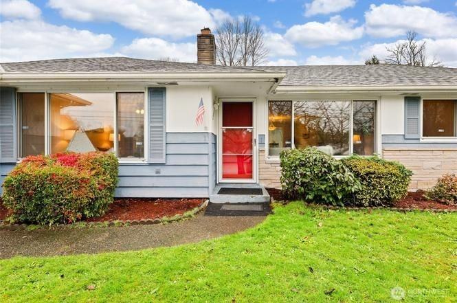21850 14th Ave S - Photo 2 of 23