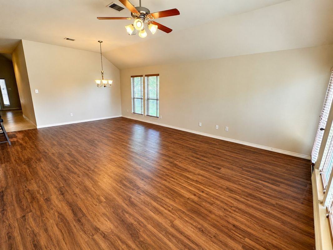 12018 Grace Hall Dr - Photo 6 of 11