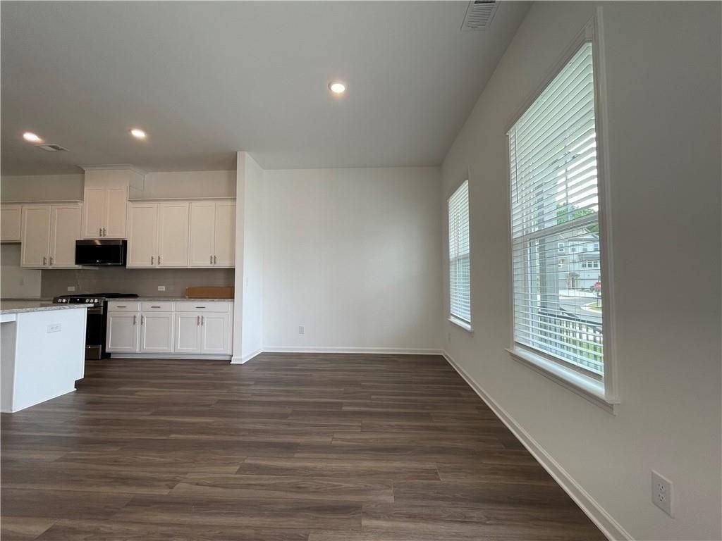 1597 Tilden Ct - Photo 5 of 50