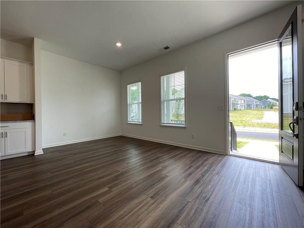 1597 Tilden Ct - Photo 6 of 50