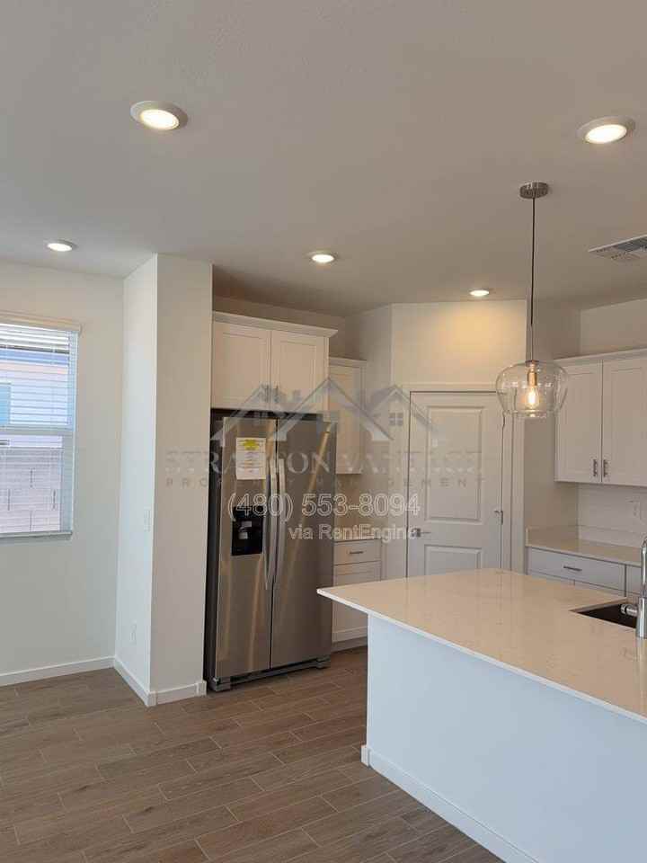 33070 N Noir Dr - Photo 3 of 10