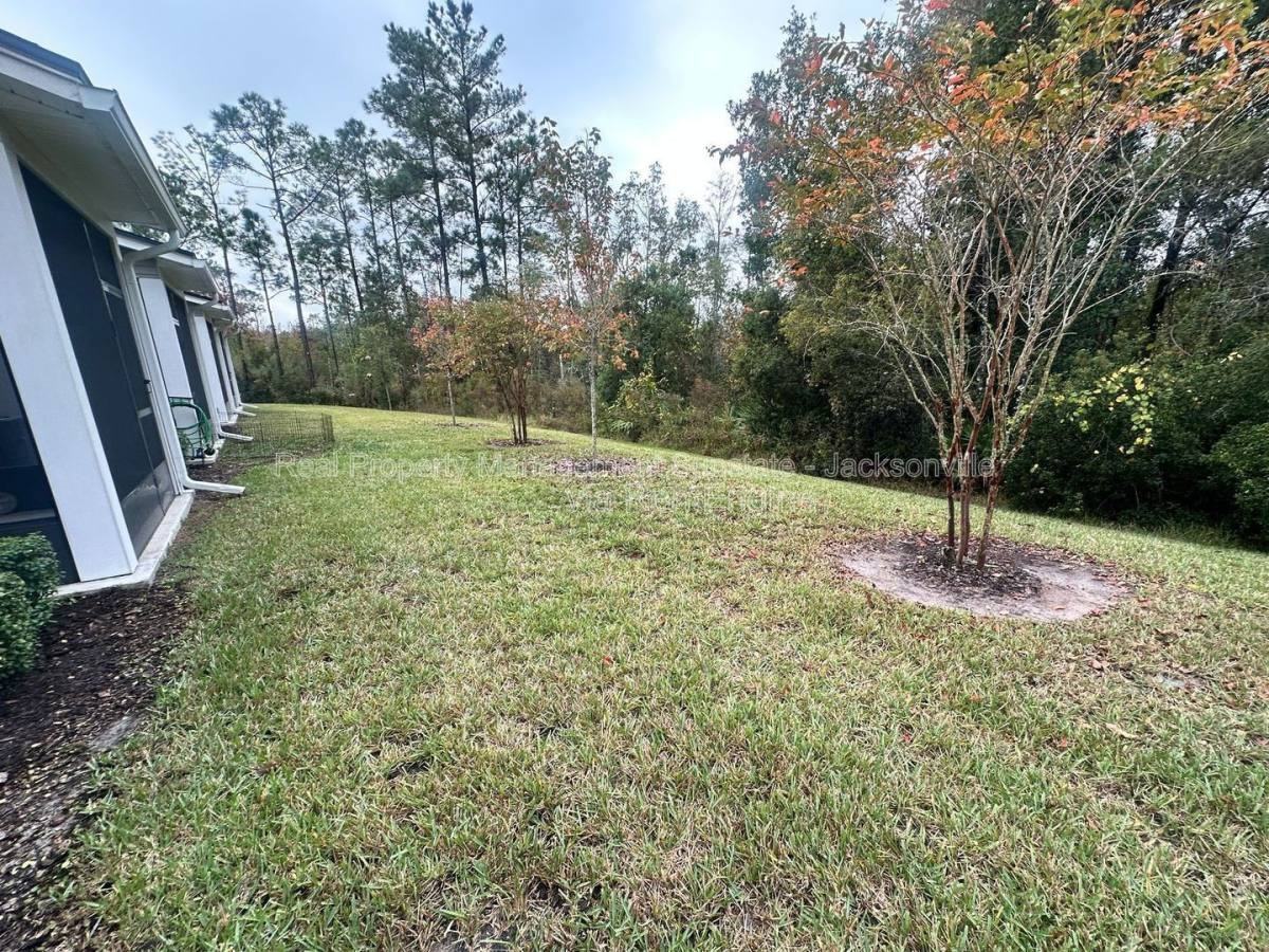 11979 Calvesta St - Photo 2 of 10