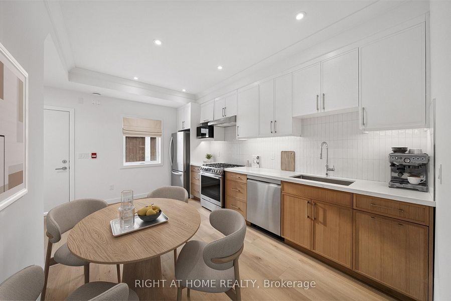 91 Barton Avenue #10 - Photo 2 of 17
