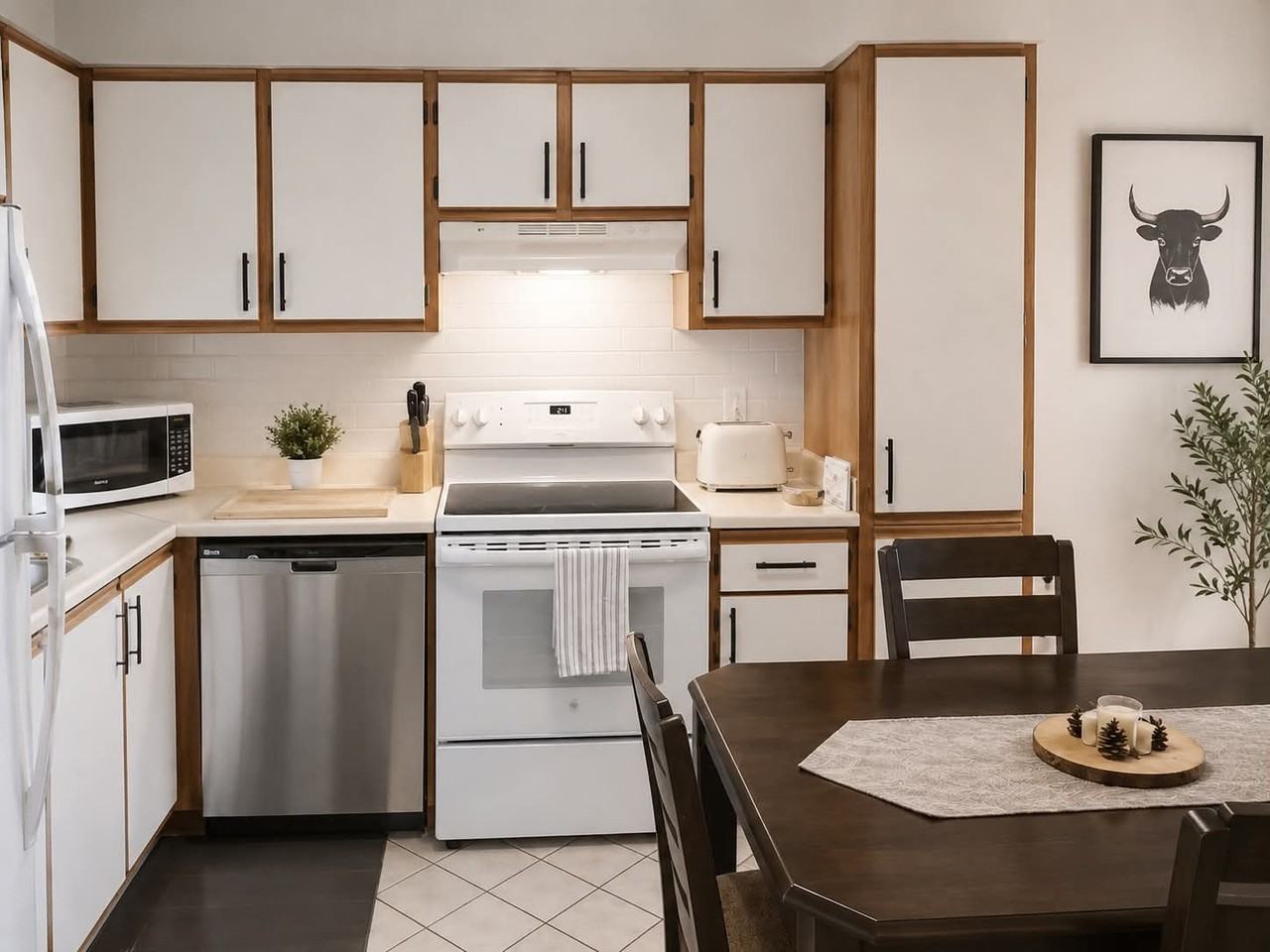 10250 Rue Paul - Comtois #6 - Photo 3 of 9