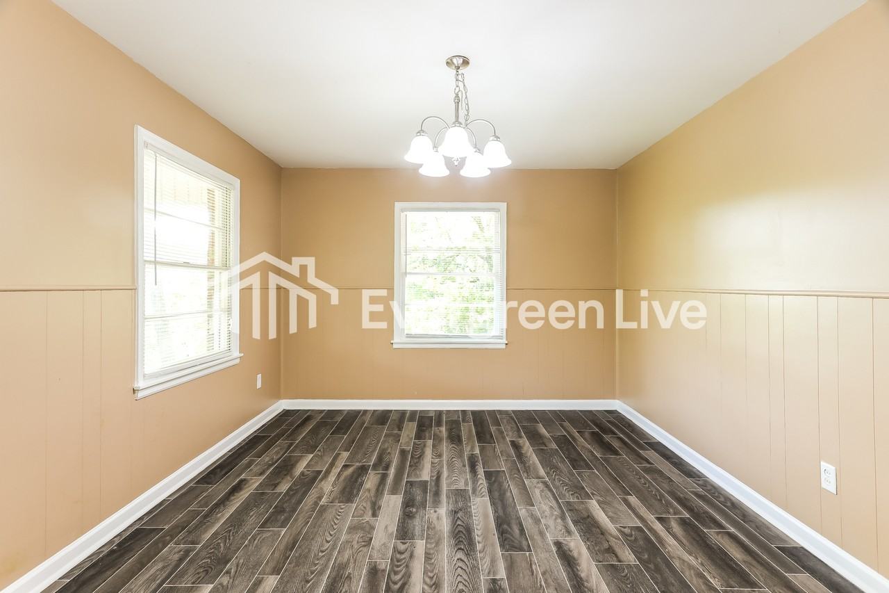145 Grainger Dr - Photo 5 of 15