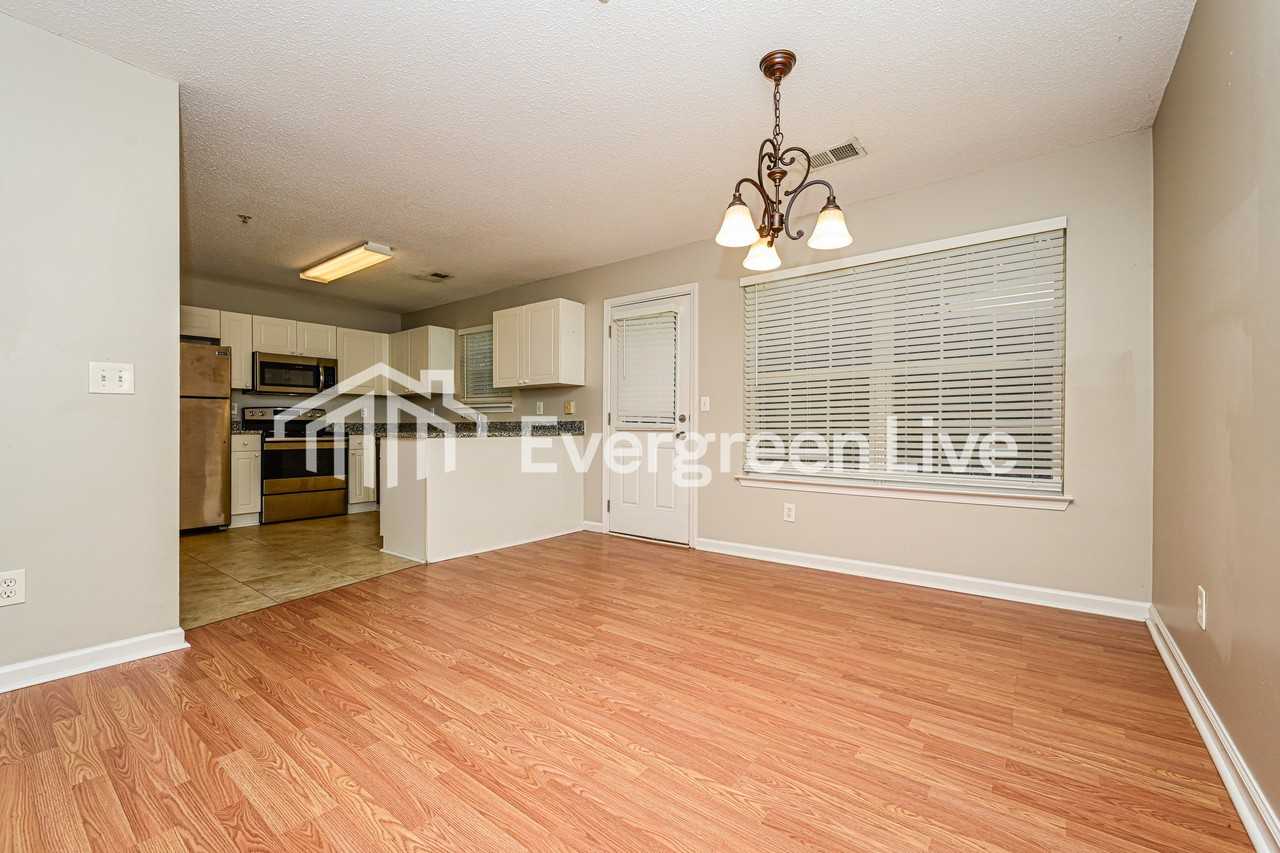 215 Turnstone Rd - Photo 3 of 15
