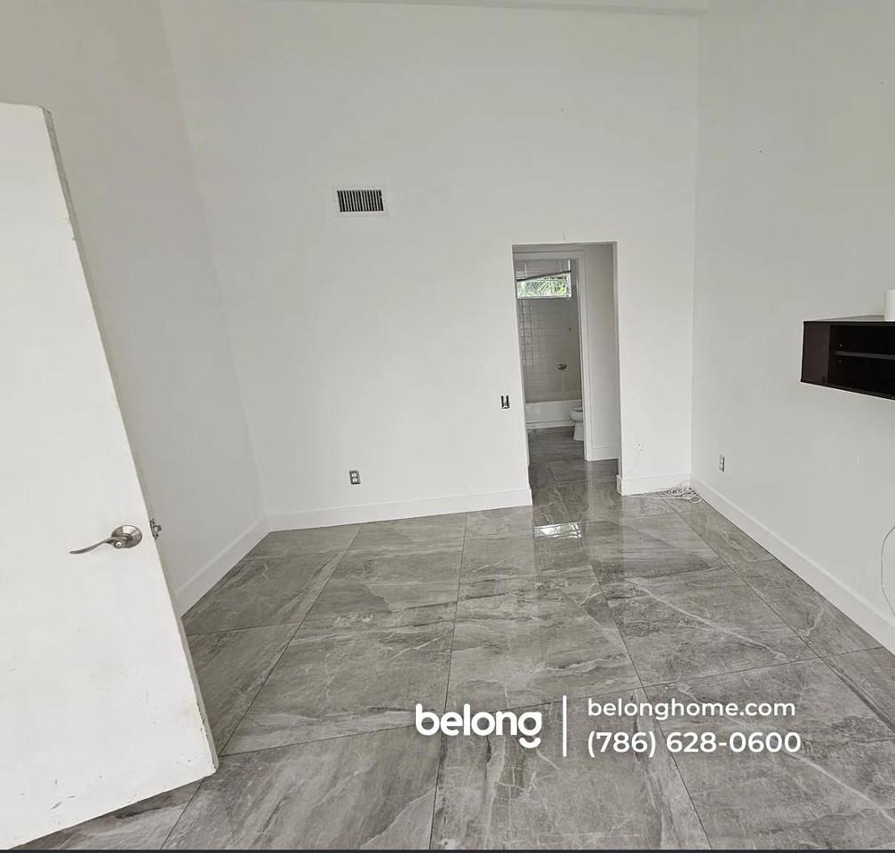 7130 Sw 112th Ct - Photo 4 of 5