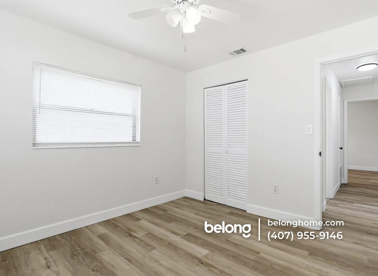524 Westminster Ave - Photo 7 of 10