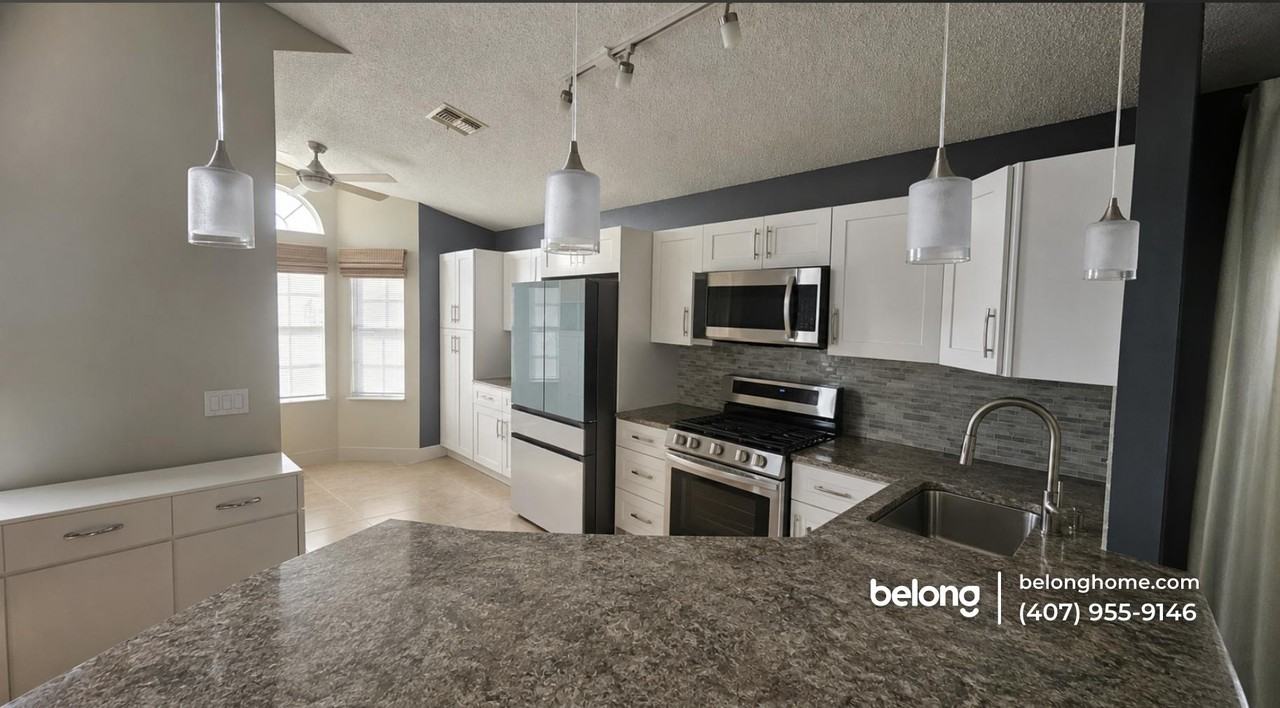 529 Nicholson Dr - Photo 2 of 4
