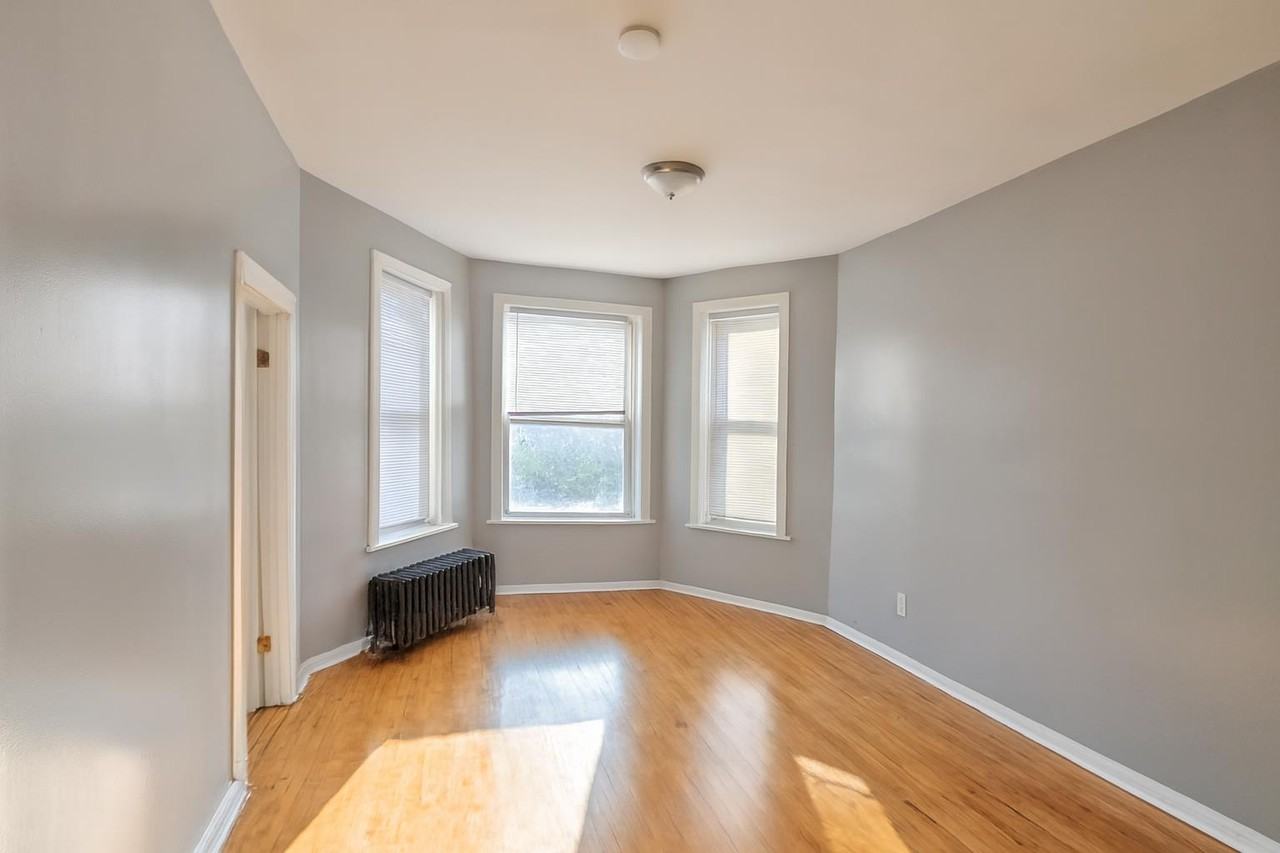 1215 South Homan Avenue #3F - Photo 3 of 13