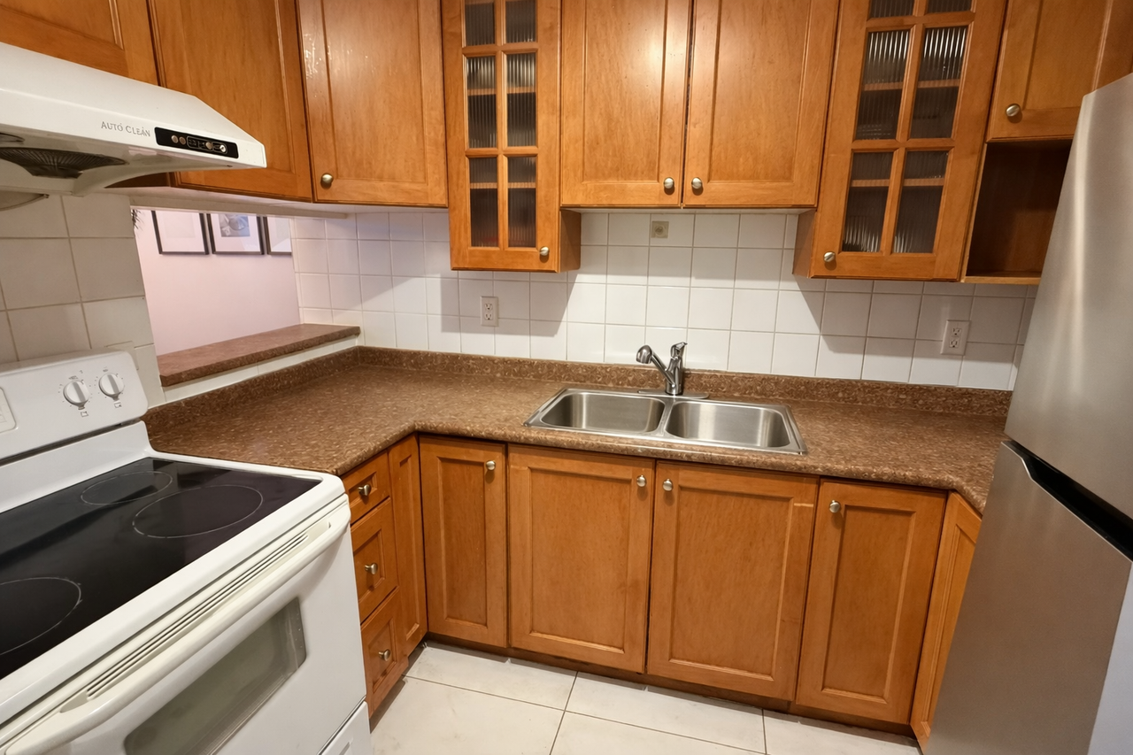 8180 Colonial Drive #214 - Photo 7 of 9