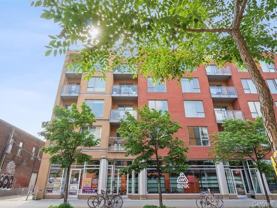 22 Rue Beaubien Est #501 - Photo 1 of 1