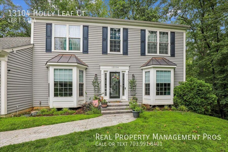 13104 Holly Leaf Ct - Photo 5 of 22