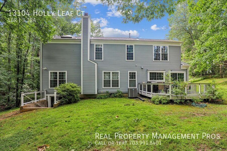 13104 Holly Leaf Ct - Photo 7 of 22