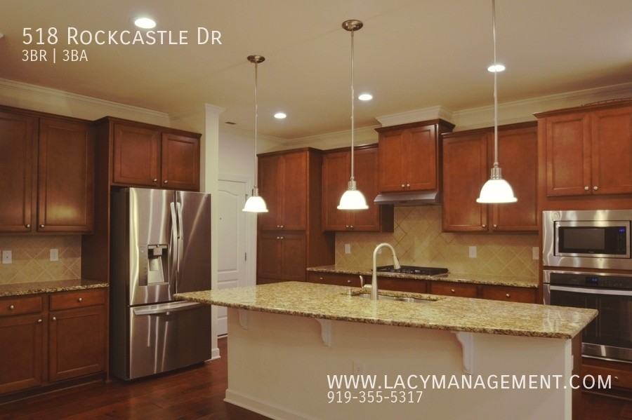 518 Rockcastle Dr #1 - Photo 5 of 21