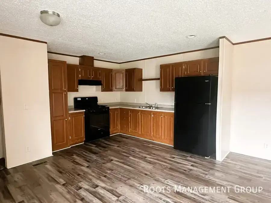 151 Maple Wood #151 - Photo 4 of 21