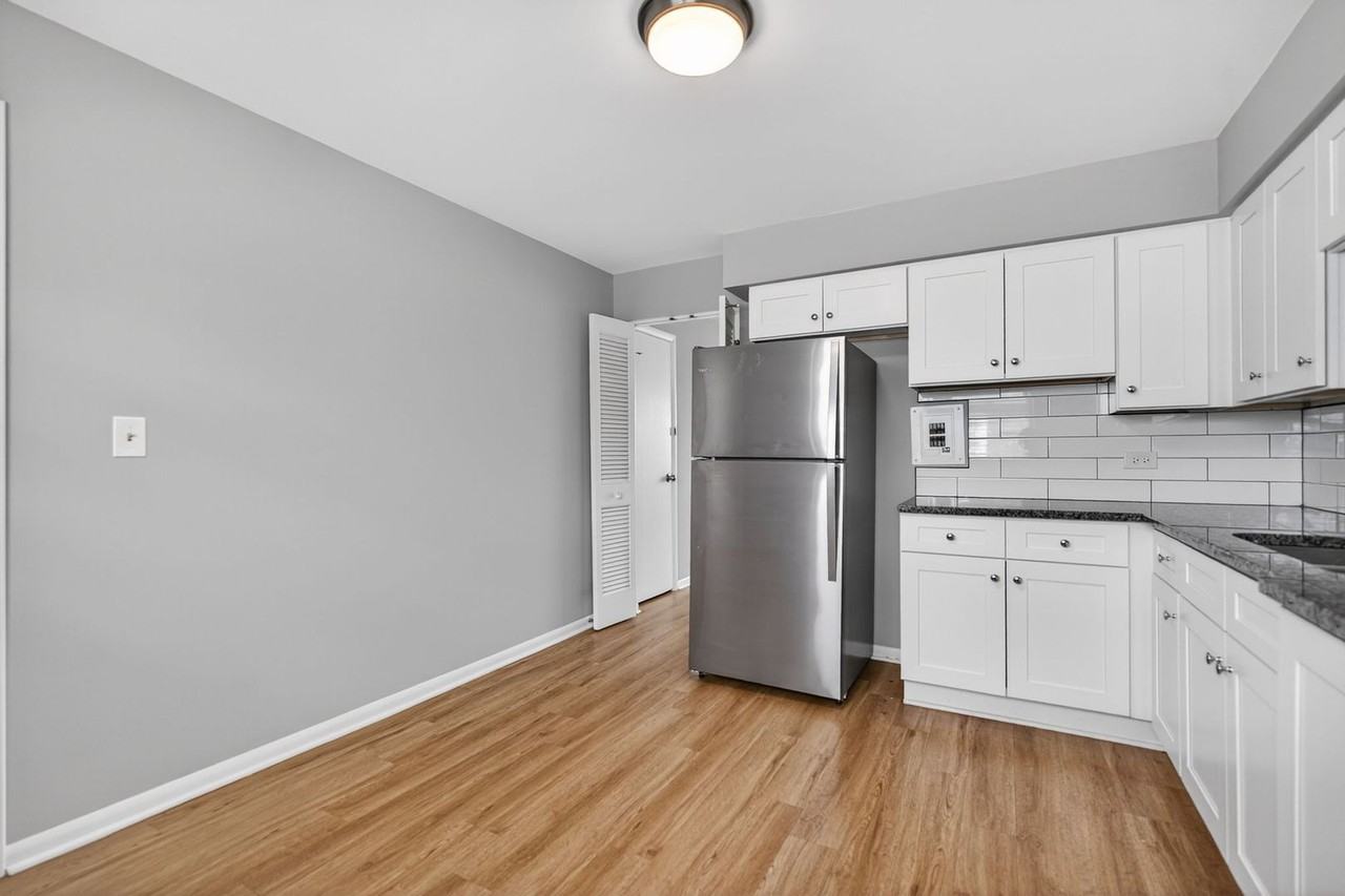 34-46 Kensington Apartments - Photo 3 of 42