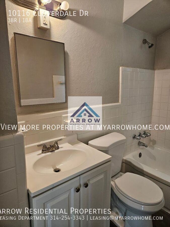 10116 Cloverdale Dr - Photo 4 of 28