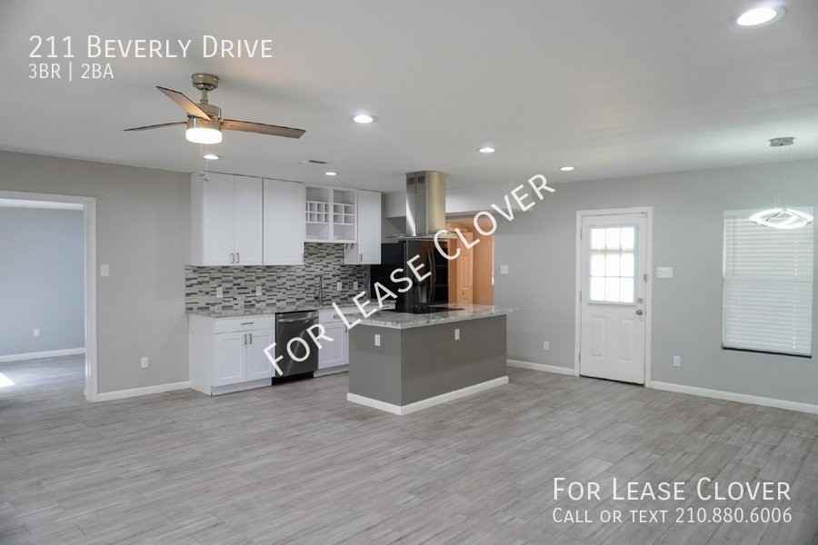 211 Beverly Dr - Photo 2 of 18