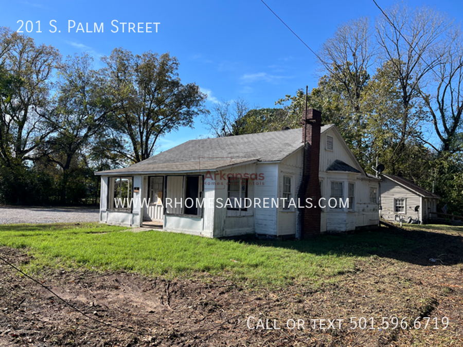 201 S Palm St - Photo 2 of 13