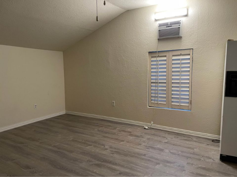 214 Willis Ave #3 - Photo 2 of 10