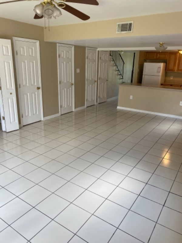 4624 Fairfield St - Photo 5 of 18