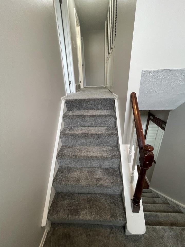 1 8390B Shallowcreek Road #1 - Photo 4 of 41