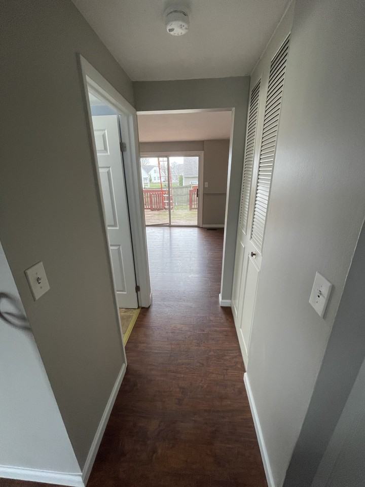1 8390B Shallowcreek Road #1 - Photo 6 of 41