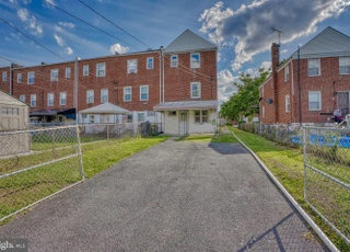 4100 Ardley Ave - Photo 6 of 6