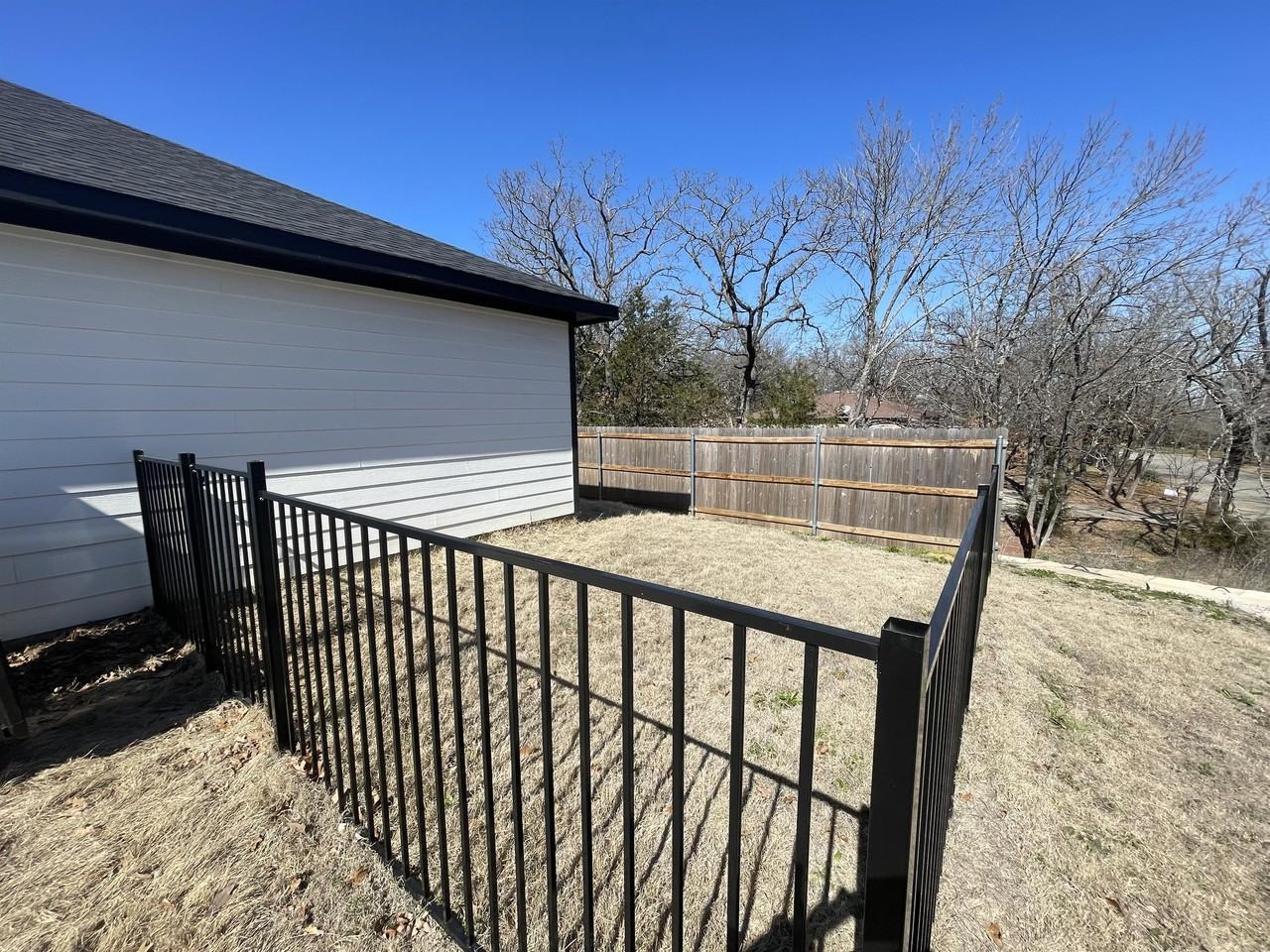 1215 Oak Dr #101 - Photo 7 of 20