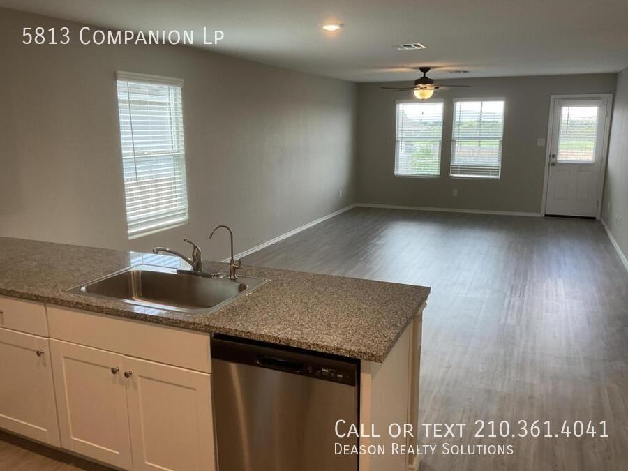 5813 Companion Loop - Photo 5 of 24