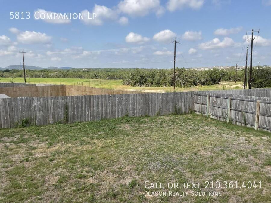 5813 Companion Loop - Photo 7 of 24