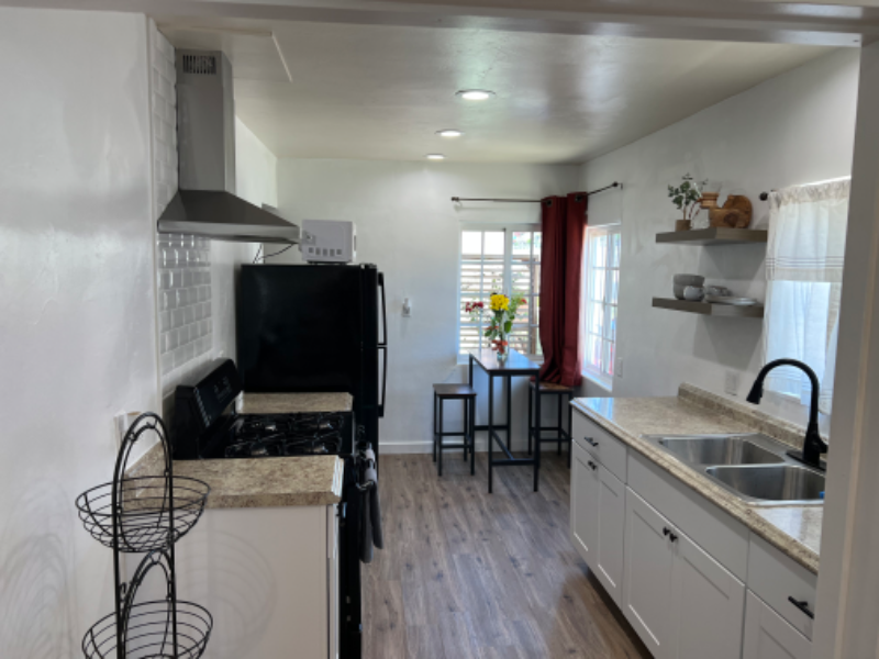 2112 54th St - Photo 7 of 26