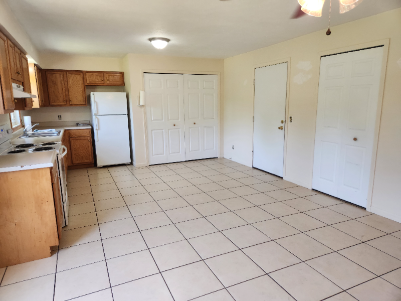 9426 Page Rd - Photo 6 of 13