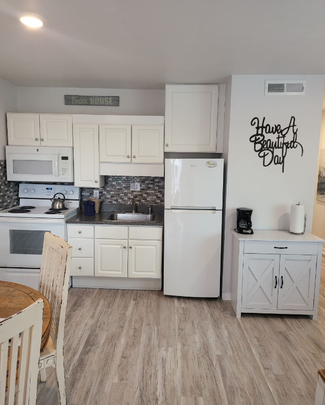 15 Nathan Ave #107 - Photo 5 of 14