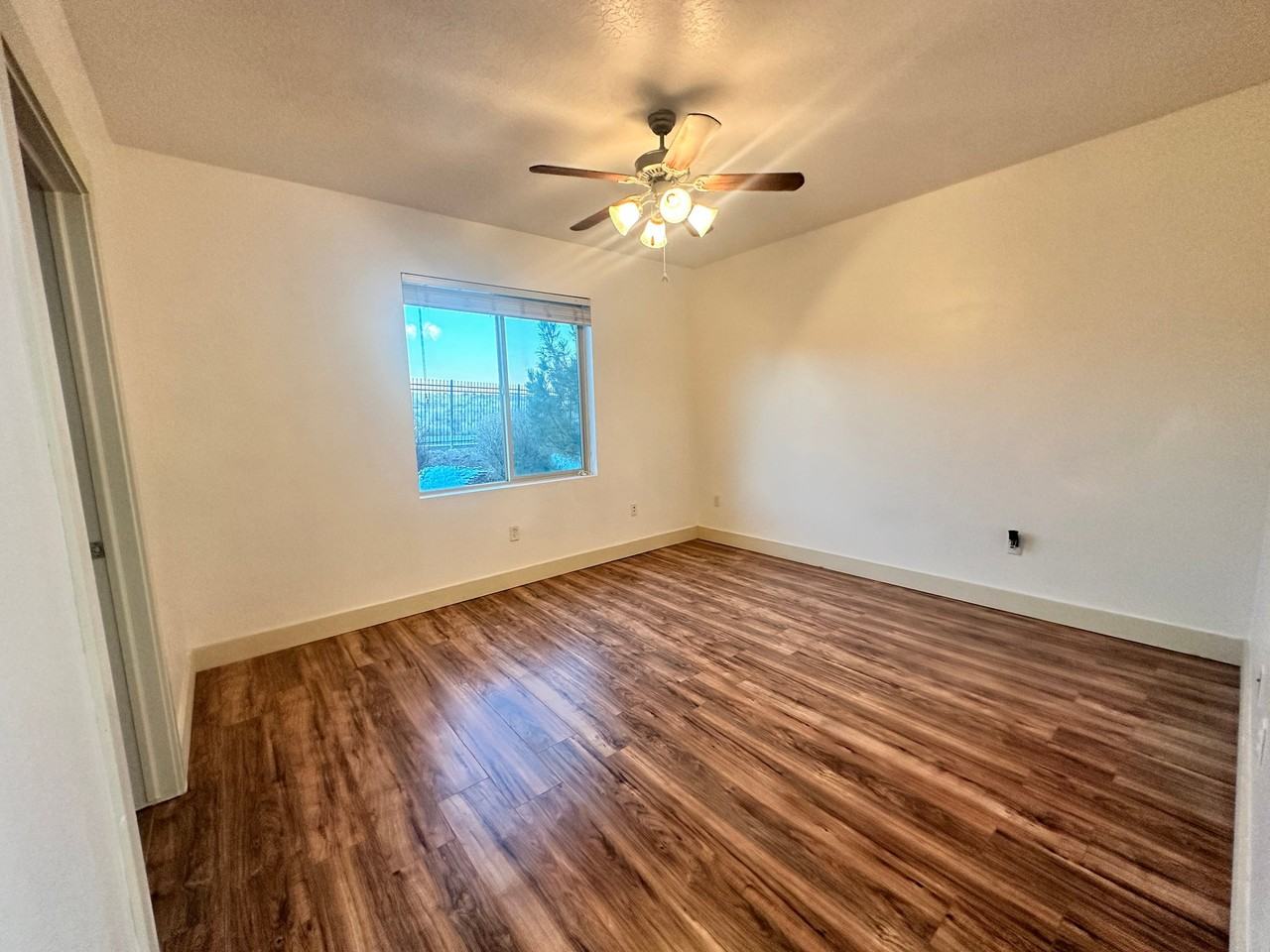 193 W Springview Dr - Photo 6 of 7