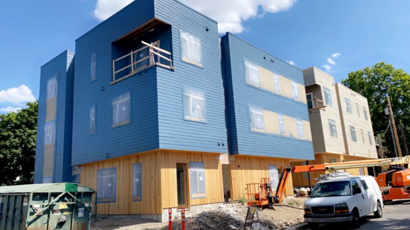 605 S Adams St #201 - Photo 2 of 14