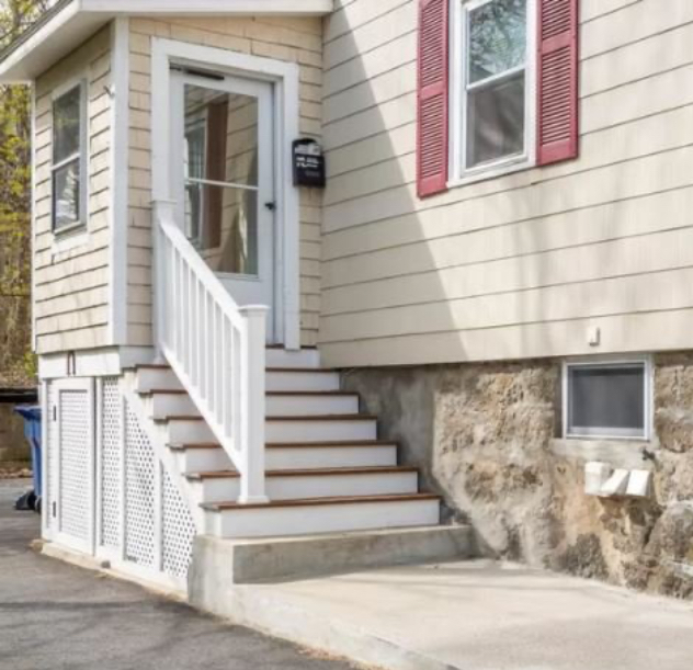 28 1/2 Grove St #3 - Photo 6 of 15
