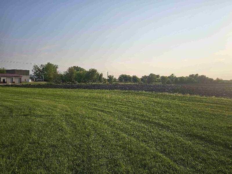 106 W Rose Eld Rd #2 - Photo 6 of 17
