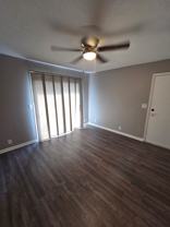 905 W 11th St N #204 - Photo 1 of 1