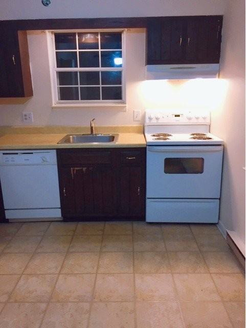 1738 W Cedar St - Photo 3 of 6