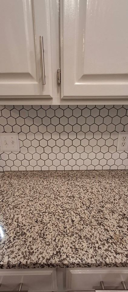 209 Edgewood Dr - Photo 3 of 10
