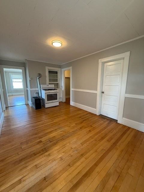 213 Laurel St #5 - Photo 2 of 11