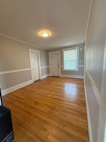 213 Laurel St #5 - Photo 3 of 11