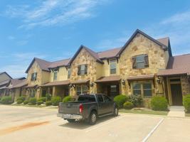 featured image of 406 Baby Bear Dr #A