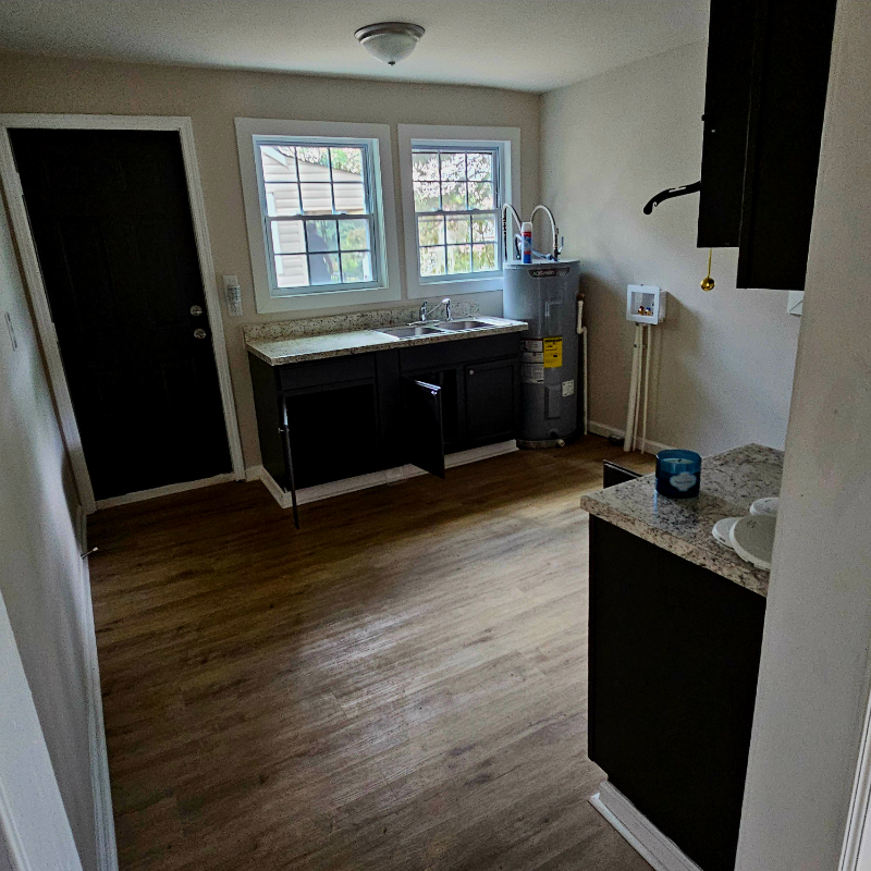 415 Lapsley Ave #1 - Photo 7 of 13