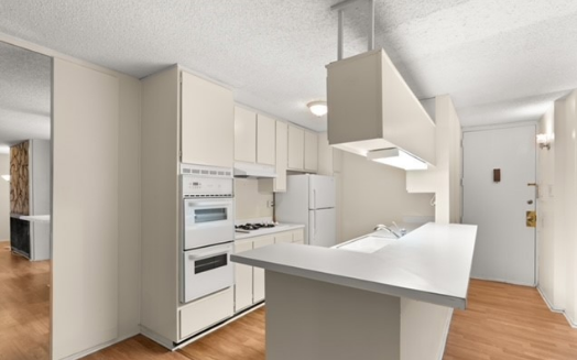 421 La Fayette Rd - Photo 6 of 12