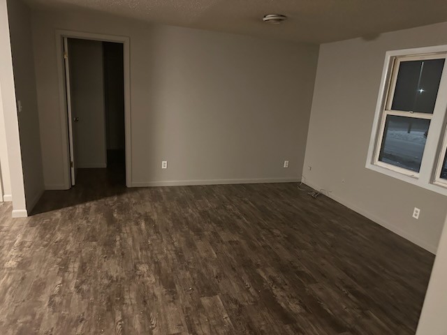 220 W 6th Ave #1 - Photo 2 of 12