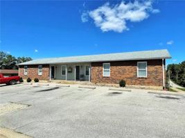 featured image of 101P Granada Dr #101