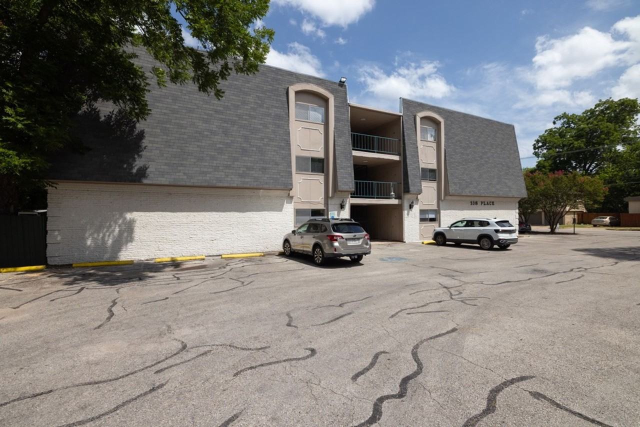 108 Place Apartments - Photo 4 of 12